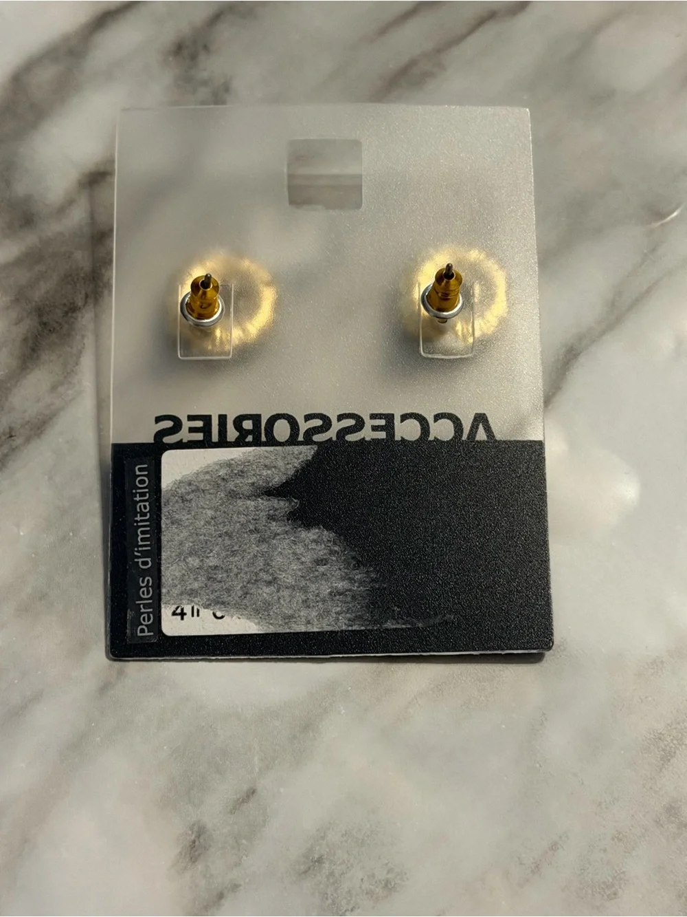 N/A gold tone